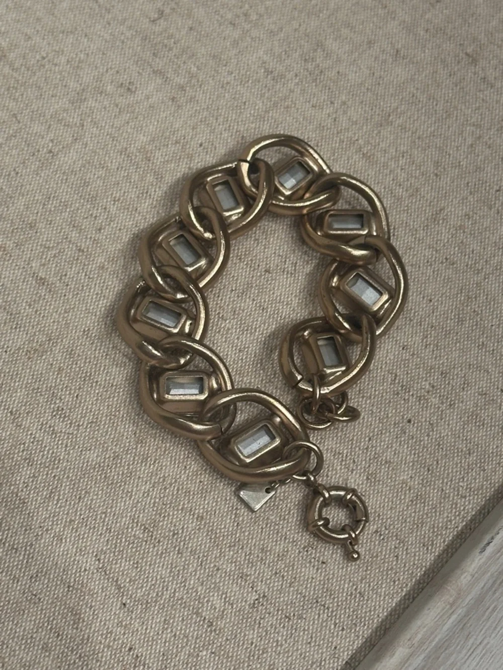 Banana Republic bracelet chunky gold rhinestone